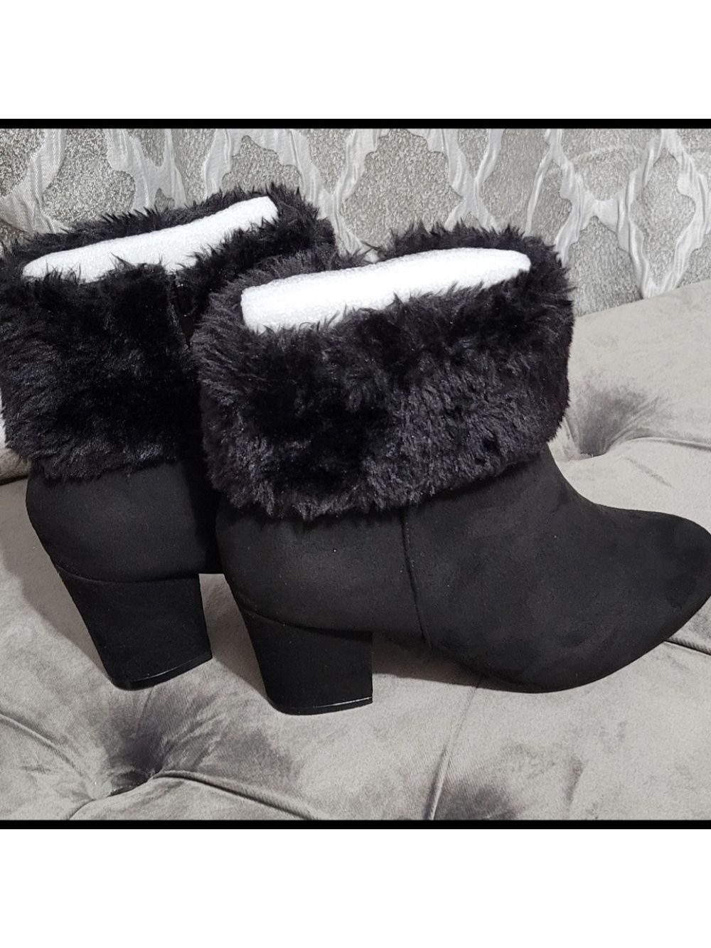 Allegra K | Faux Fur & Suede Chunky Heel Ankle Boots | Size 9